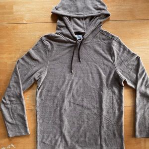 S brown/tan polyester sweatshirt